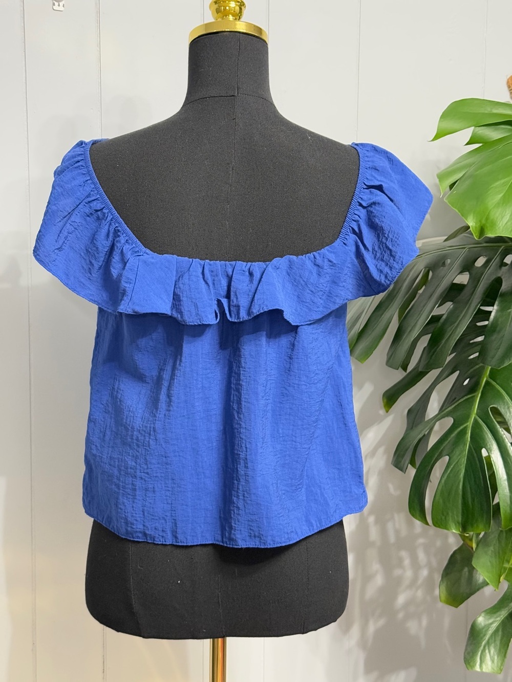 #17) Blue Ruffle Neck Women's Top - Picture 2 of 5